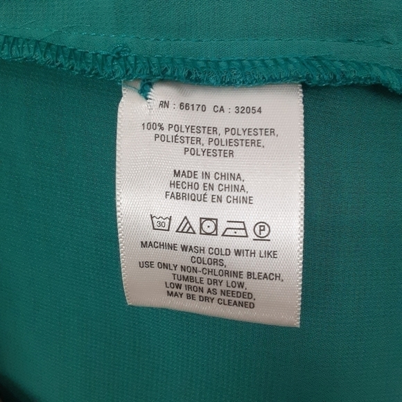 Anthropologie Maeve | Cold Shoulder Ruffle Too - Picture 6 of 6